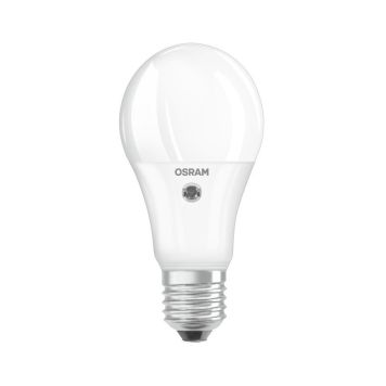 Osram LED-pære Daylight med sensor Classic A E27 8,5 W