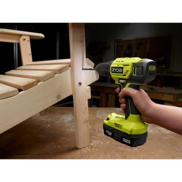 Ryobi bore-/skruemaskinesæt One+ R18DD4-2C20 18V m/batteri & lader