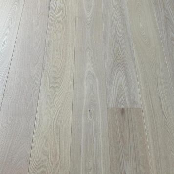 Trægulvsspecialisten plankegulv ash white brushed 2,888 m²