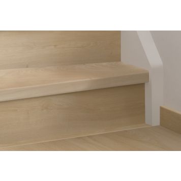Pergo trappeforkant Fresh Nordic Oak 965x145x140 mm 4 stk.