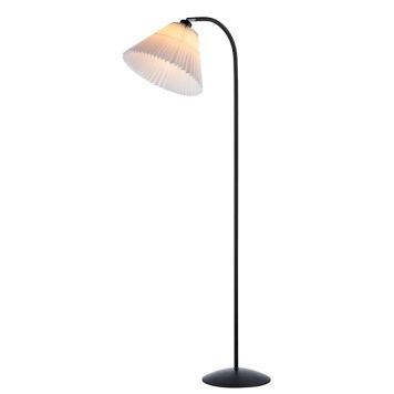 Halo Design gulvlampe Medina 132 cm 