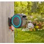 Gardena batteridrevet vægslangeboks PowerRoll turkis XXL 40 m sæt m/batteri & lader