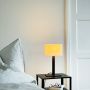 Dyberg Larsen bordlampe Calix oval E27 sort/natur H39 cm